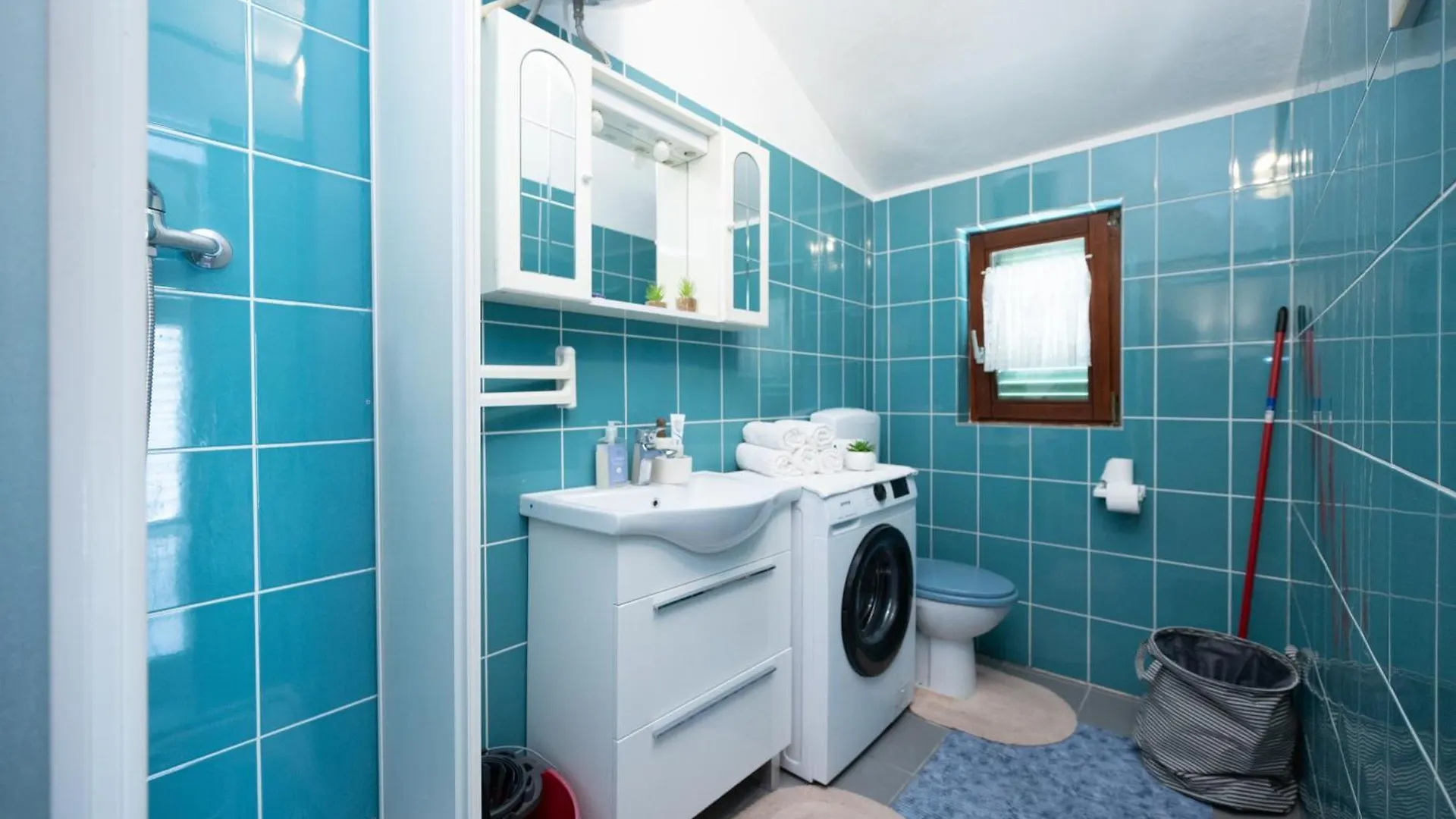 Apartments By The Sea Mandre, Pag - 22885 Pag Town