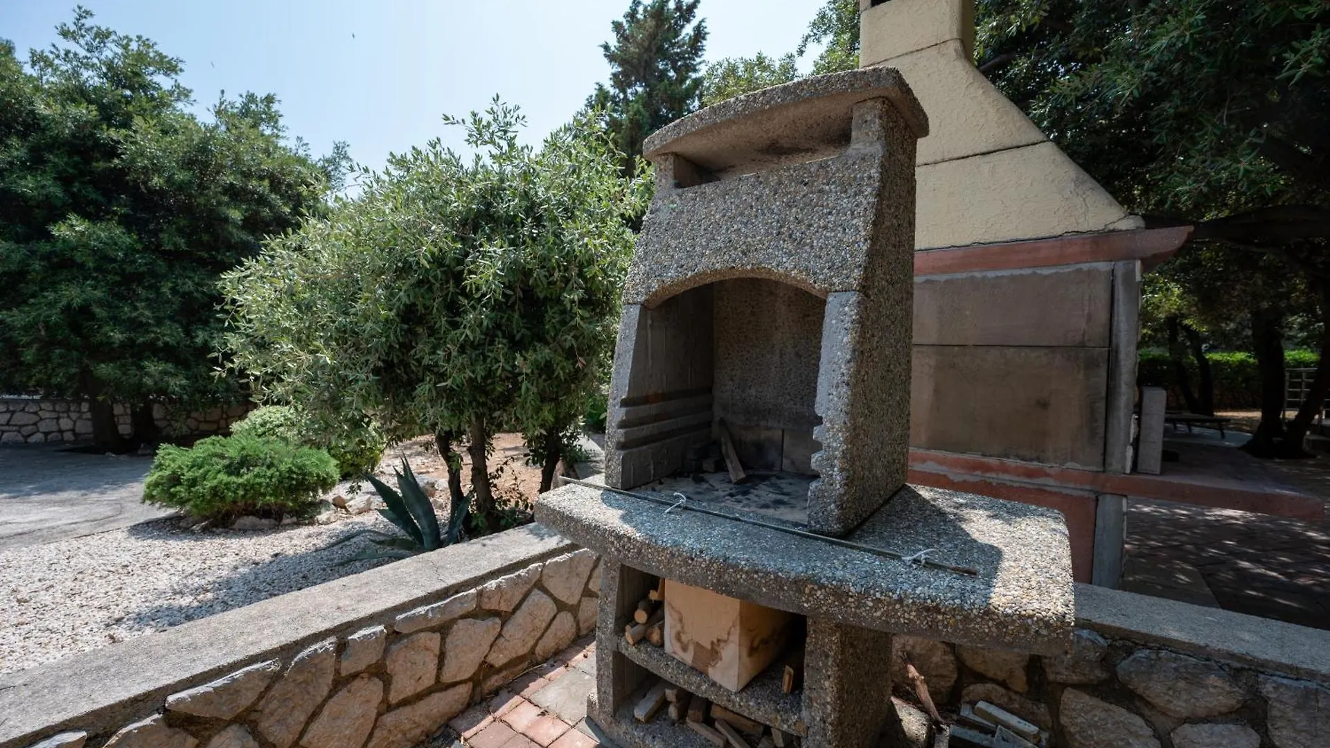 Apartments By The Sea Mandre, Pag - 22885 0*, Pag Town Croatia